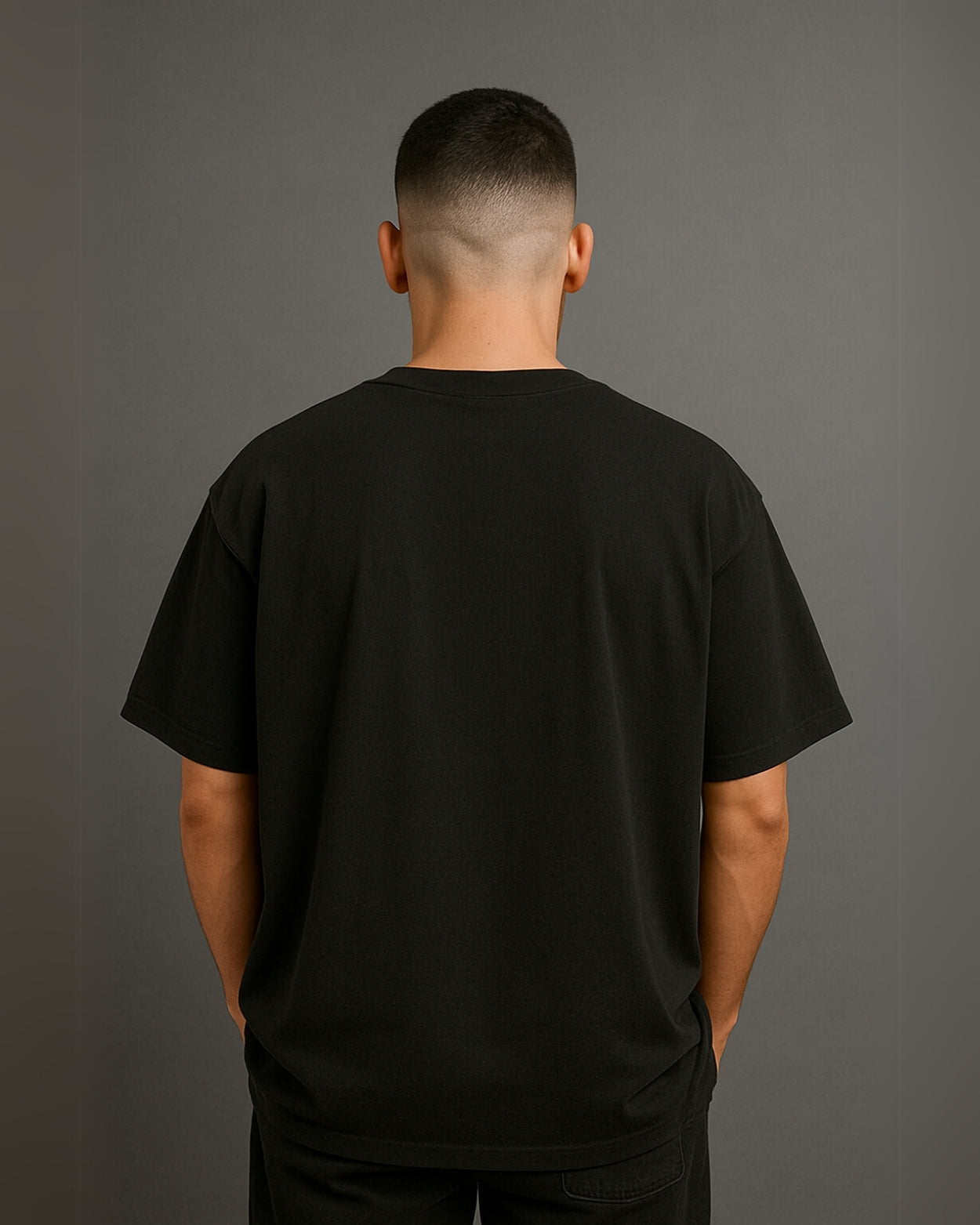 Men's Black Oversized T-Shirt with Bold Japanese Text Graphic